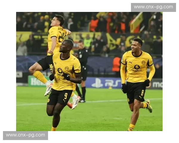 多特蒙德战术调整反应迟缓 面对亚特兰大猛攻应对不足