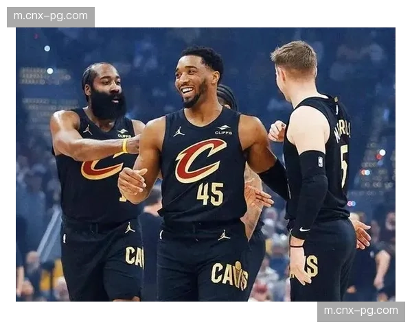 埃基蒂克技术全面性获认可 名宿对比哈兰德引发热议